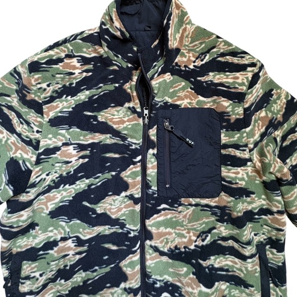 HUF Other - HUF Worldwide Reversible Jacket Mens Large Tiger Camo Polar Fleece Black‎ Shell